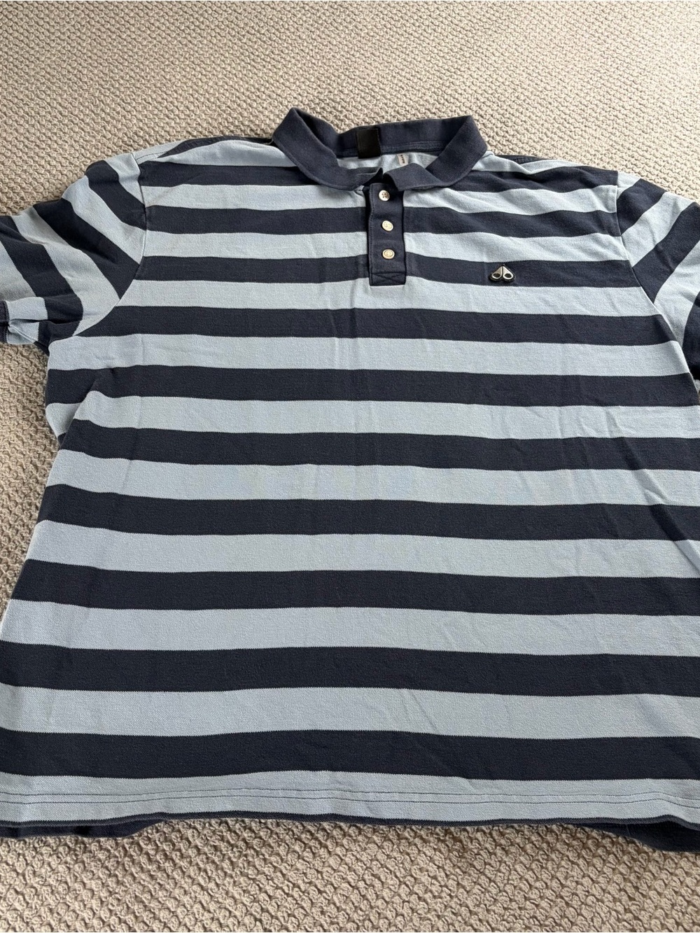 Moose Knuckles Men's Navy and Light Blue Striped Polo (fits like and XL)